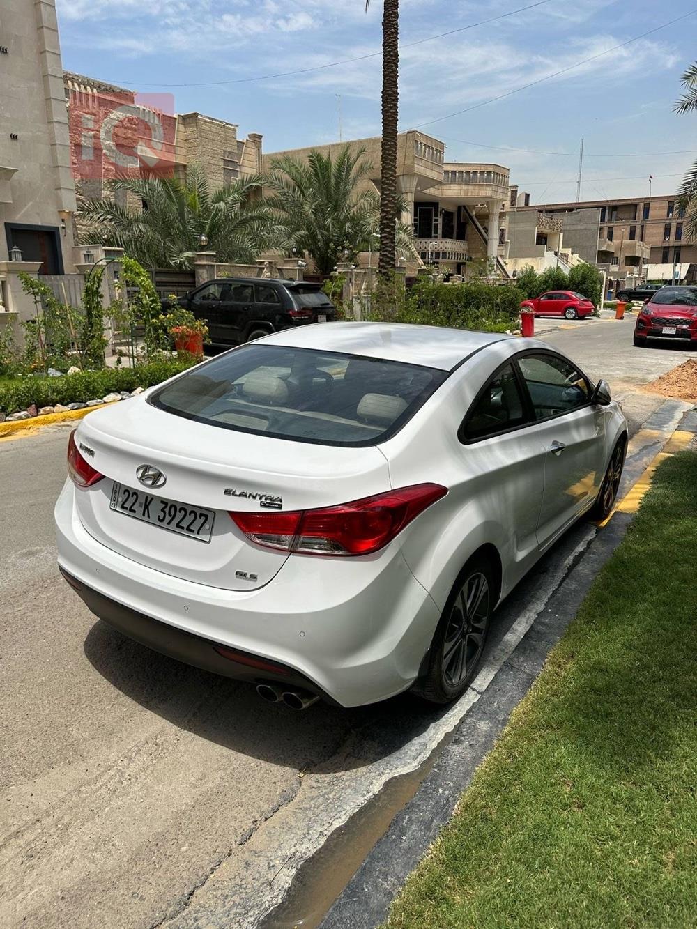 هیوندای ئەلەنترا